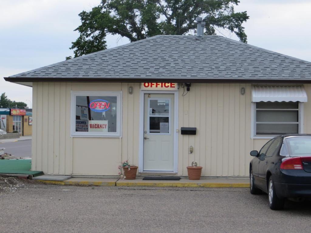 Fort Motel Fort Macleod Luaran gambar
