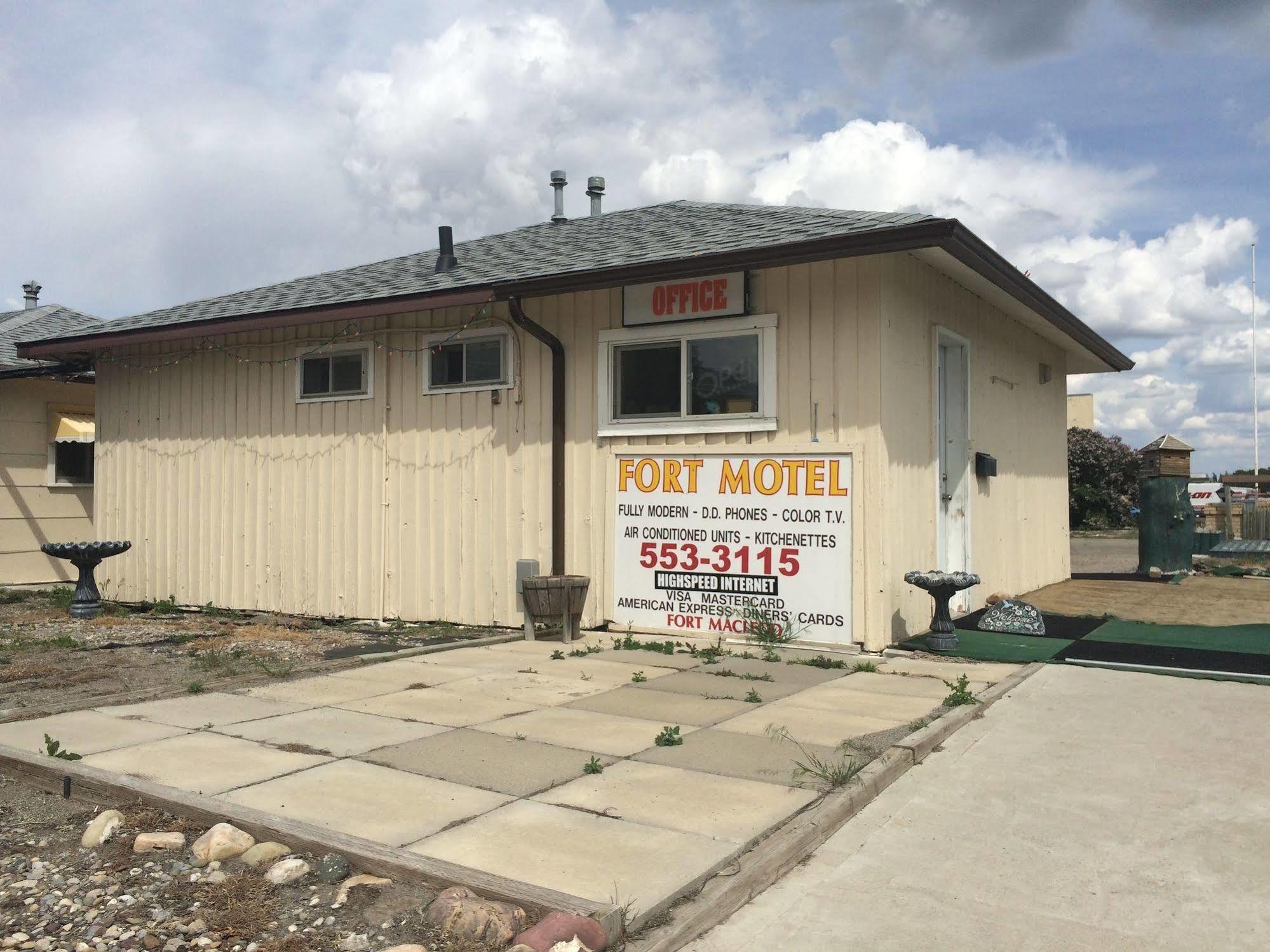 Fort Motel Fort Macleod Luaran gambar
