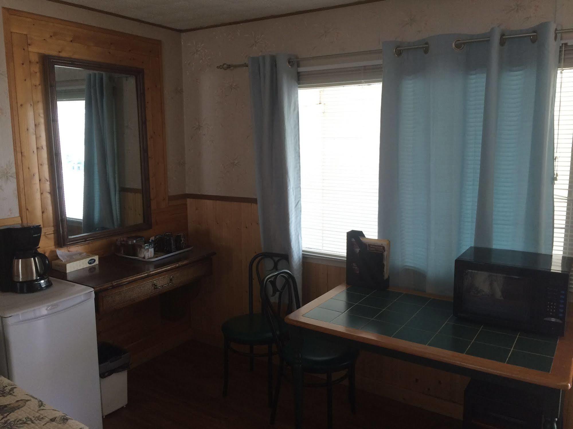 Fort Motel Fort Macleod Luaran gambar